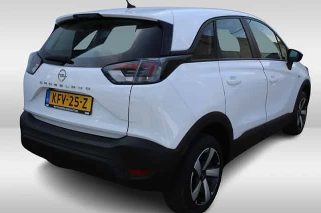 Opel Crossland (2023) thumbnail 3