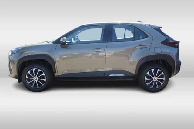 Toyota Yaris Cross (2023) thumbnail 3