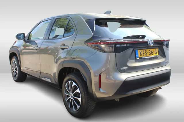Toyota Yaris Cross (2023) thumbnail 4