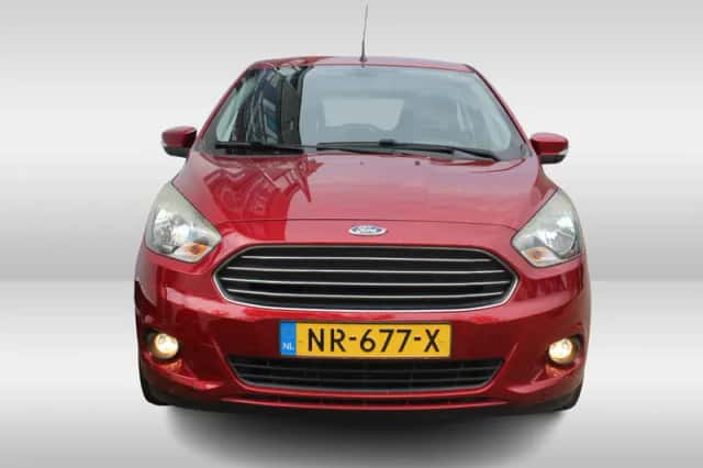 Ford Ka+ (2017) thumbnail 2
