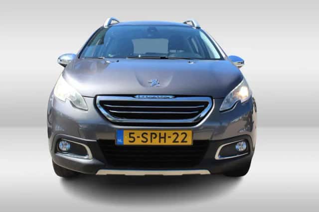 Peugeot 2008 (2013) thumbnail 2
