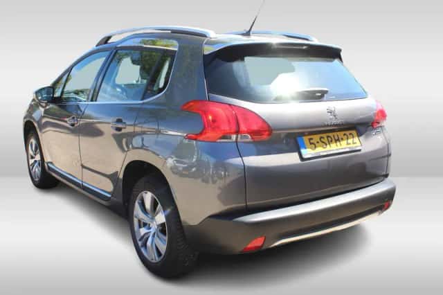 Peugeot 2008 (2013) thumbnail 4