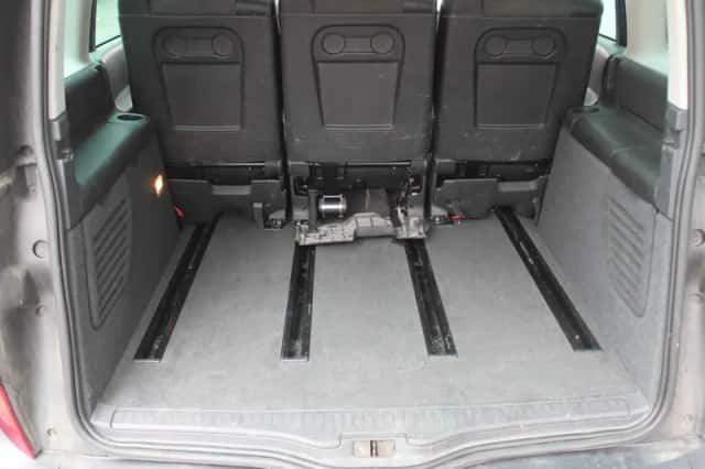 Renault Espace (2011) thumbnail 6