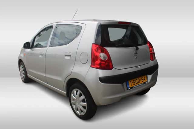 Nissan Pixo (2013) thumbnail 4