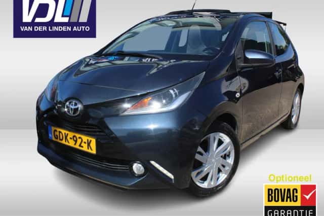 Toyota Aygo (2015) thumbnail 1