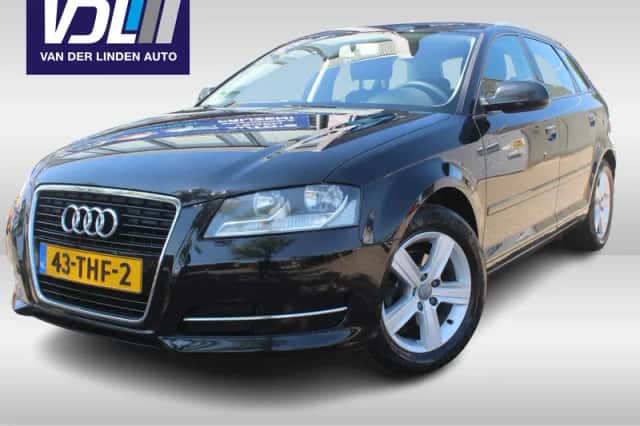 Audi A3 (2012) thumbnail 1