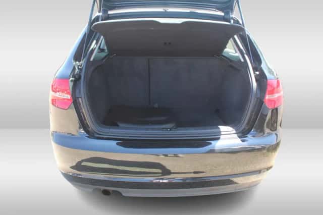 Audi A3 (2012) thumbnail 6