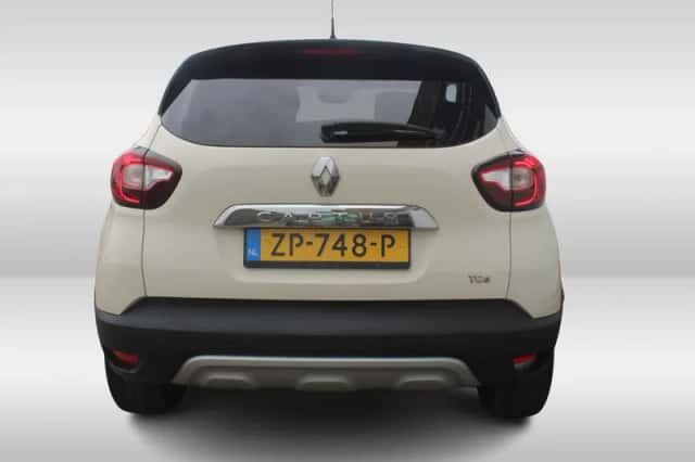 Renault Captur (2017) thumbnail 5