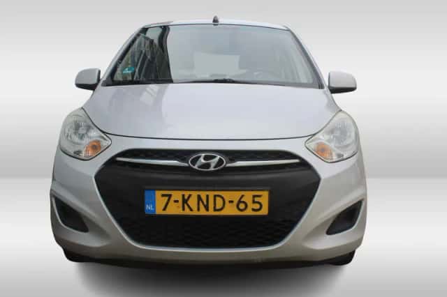 Hyundai i10 (2013) thumbnail 2
