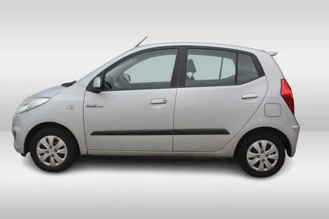 Hyundai i10 (2013) thumbnail 3