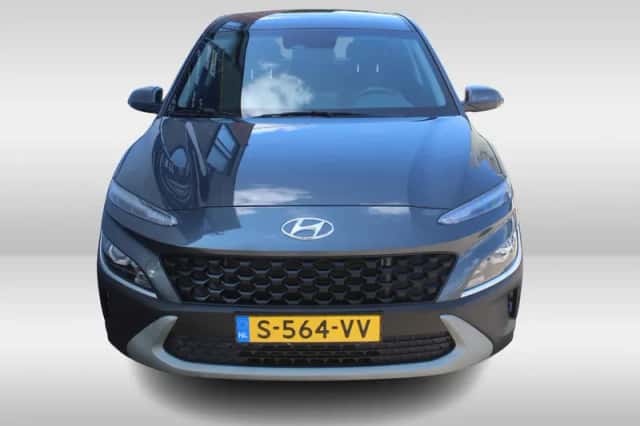 Hyundai Kona (2021) thumbnail 2