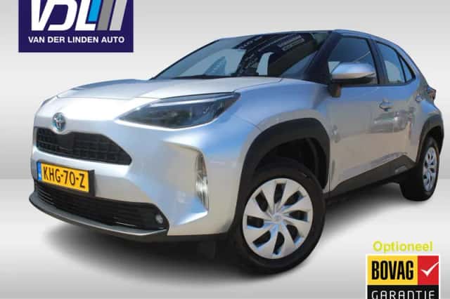 Toyota Yaris Cross (2024) thumbnail 1