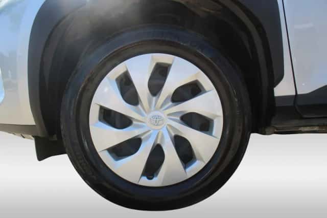 Toyota Yaris Cross (2024) thumbnail 6