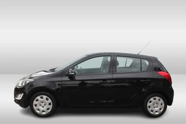 Hyundai i20 (2012) thumbnail 3