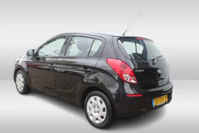 Hyundai i20 (2012) thumbnail 4