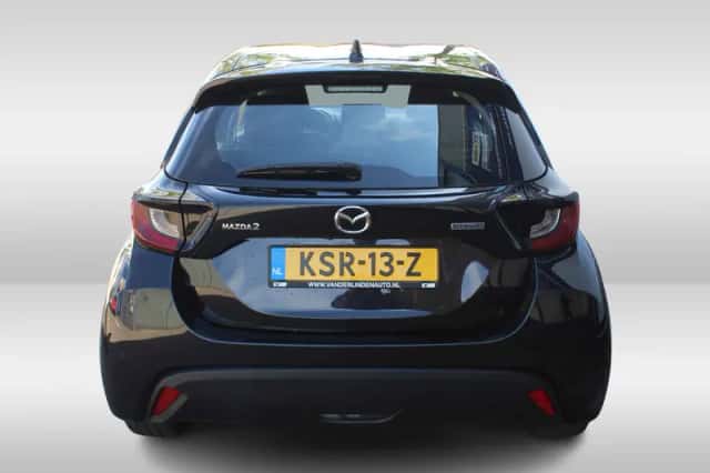 Mazda 2 Hybrid (2024) thumbnail 5