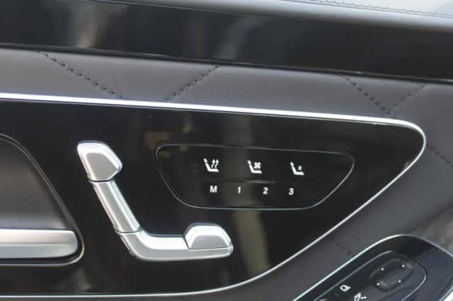 Mercedes-Benz S-Klasse (2022) thumbnail 5