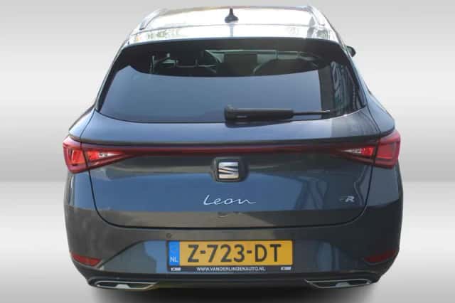SEAT Leon Sportstourer (2021) thumbnail 5