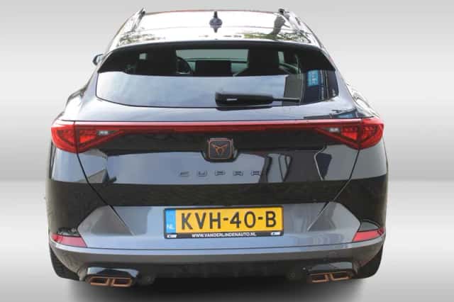 CUPRA Formentor (2023) thumbnail 5