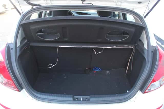 Hyundai i20 (2012) thumbnail 6