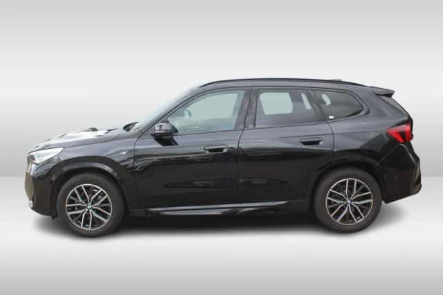 BMW X1 (2025) thumbnail 3