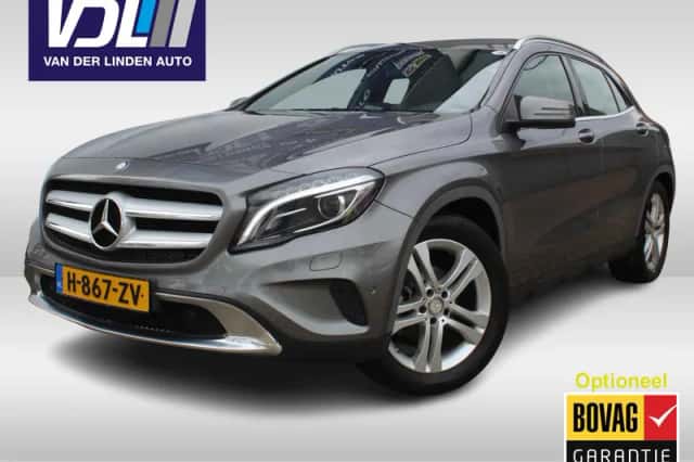 Mercedes-Benz GLA-Klasse (2016) thumbnail 1