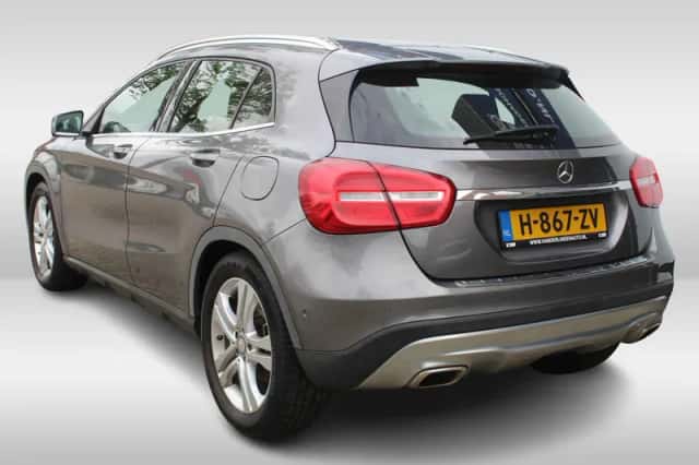 Mercedes-Benz GLA-Klasse (2016) thumbnail 5