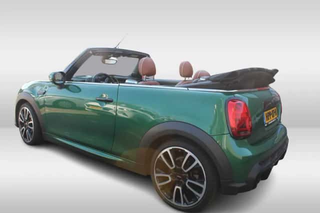 MINI Cooper (2023) thumbnail 4