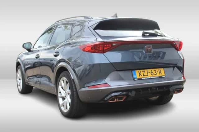 CUPRA Formentor (2023) thumbnail 3