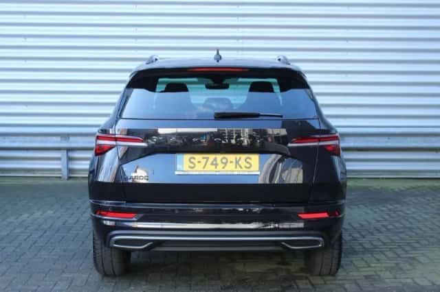 Škoda Karoq (2023) thumbnail 4