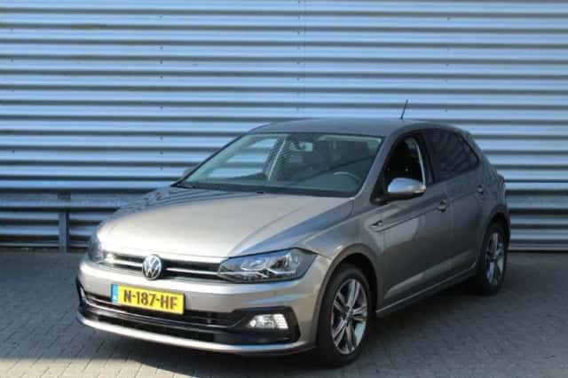 Volkswagen Polo (2021) thumbnail 1