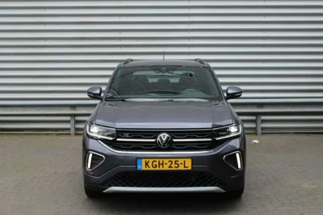 Volkswagen T-Cross (2025) thumbnail 2