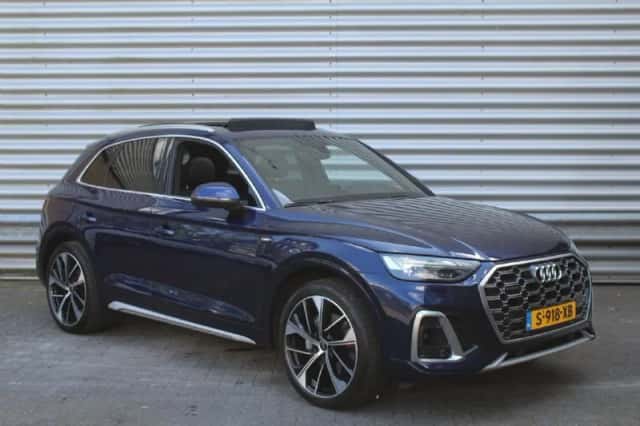 Audi Q5 (2023) thumbnail 3
