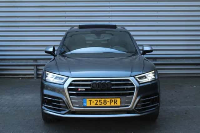 Audi SQ5 (2018) thumbnail 2