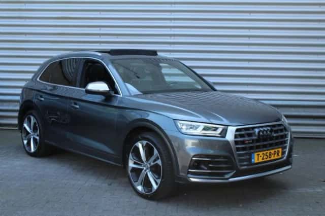 Audi SQ5 (2018) thumbnail 3