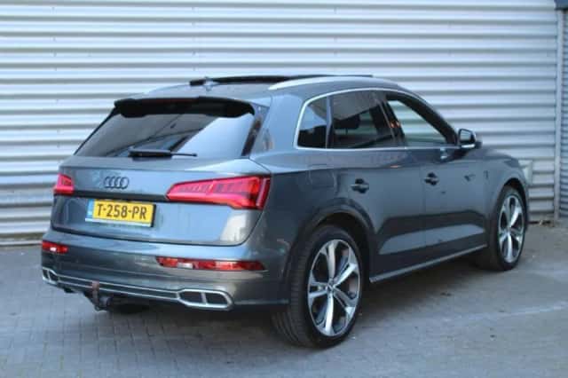Audi SQ5 (2018) thumbnail 5