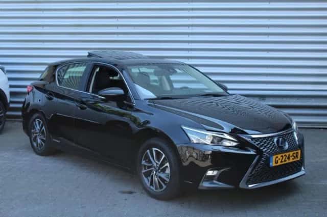 Lexus CT (2020) thumbnail 3