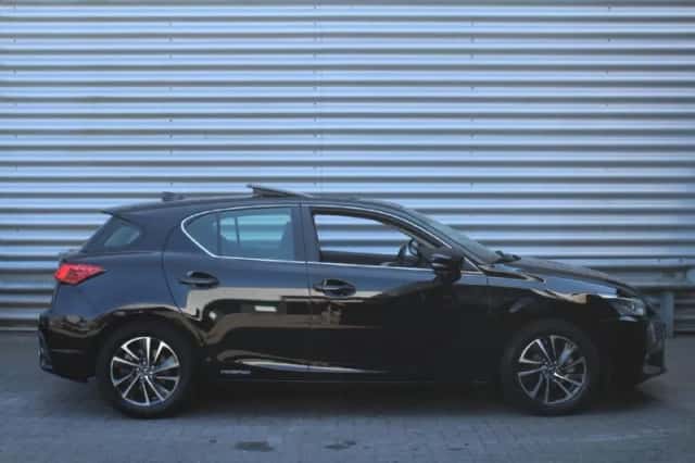 Lexus CT (2020) thumbnail 4