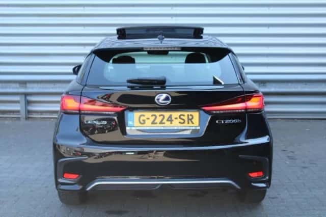 Lexus CT (2020) thumbnail 6