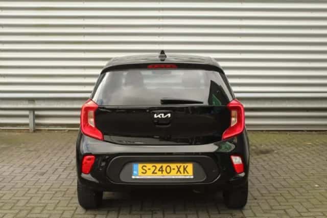 Kia Picanto (2023) thumbnail 6