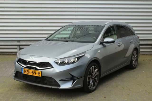 Kia Ceed (2025) thumbnail 1