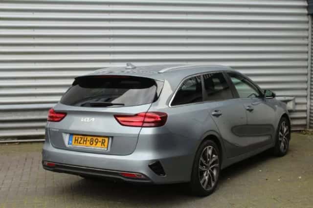 Kia Ceed (2025) thumbnail 5