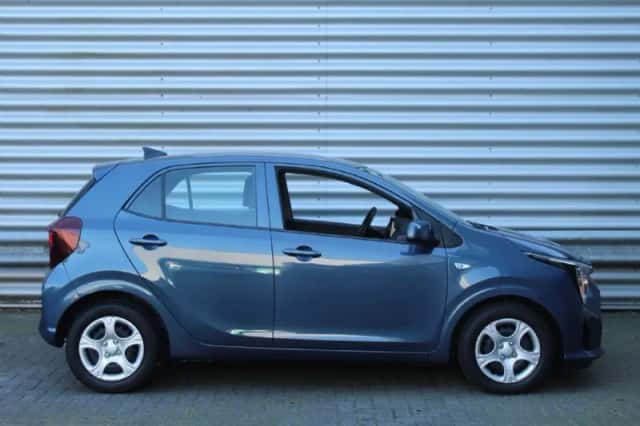Kia Picanto (2025) thumbnail 4