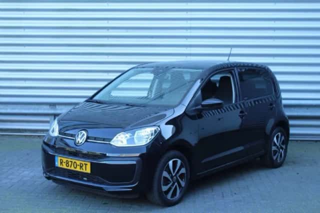 Volkswagen Up! (2022) thumbnail 1