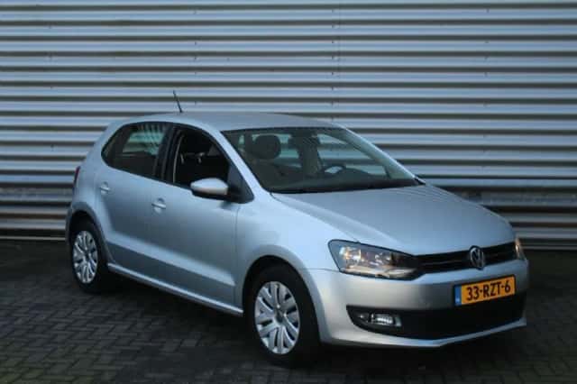 Volkswagen Polo (2011) thumbnail 3
