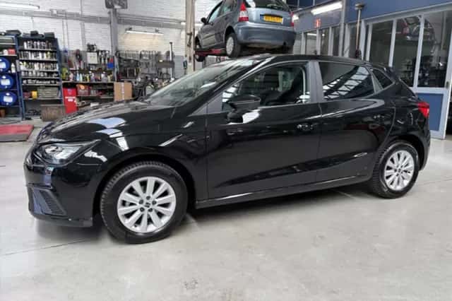 SEAT Ibiza (2024) thumbnail 3