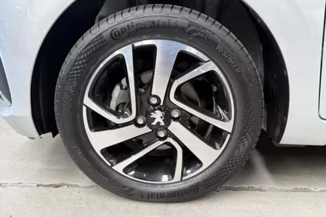 Peugeot 108 (2021) thumbnail 4