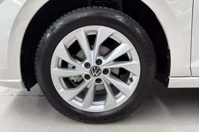 Volkswagen Polo (2022) thumbnail 4