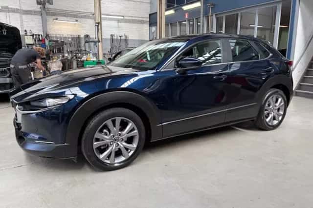 Mazda CX-30 (2021) thumbnail 2