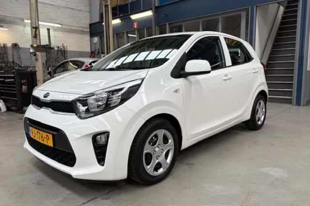 Kia Picanto (2018) thumbnail 2